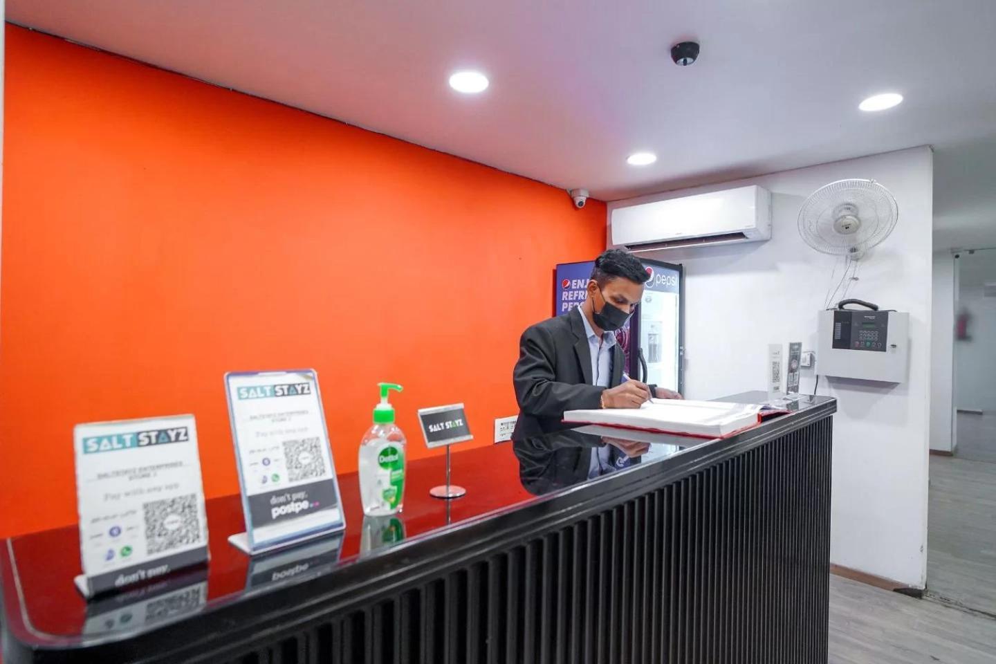 Saltstayz Express -Medicity Near Medanta Hospital Γκουργκάον Εξωτερικό φωτογραφία